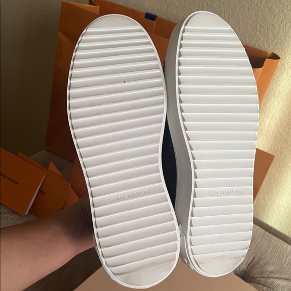 Louis Vuitton Women Time Out Sneakers - Picture 8 of 13